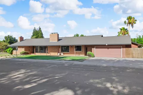 Exterior - 1360 East St, Tracy, CA 95376 photo 3 of 13