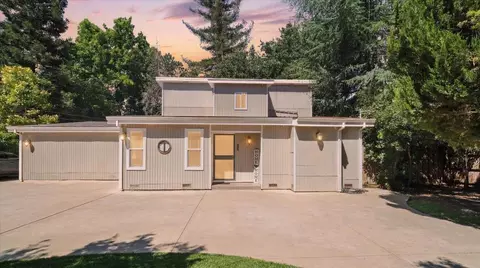 2075 Idaho Ave, Stockton, CA 95204