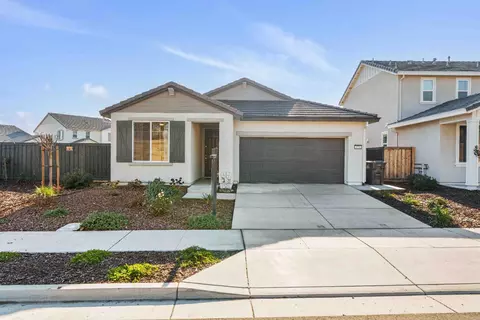 976 Garzas St, Lathrop, CA 95330 photo 4