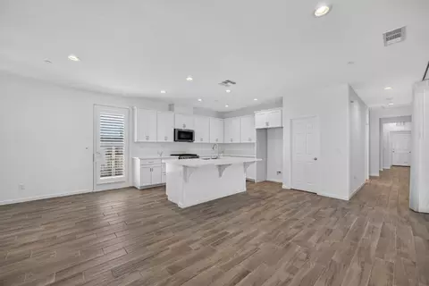 850 W Main St, Winters, CA 95694 photo 6
