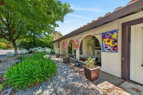 625 Estrella Pl, Davis, CA 95616 photo 4