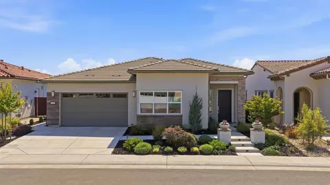 3541 Deer Park Dr, Folsom, CA 95630