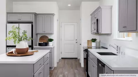 Kitchen - 1941 Doug Mccullough Ln, Modesto, CA 95355 photo 2 of 2