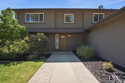 Exterior - 3621 Coye Oak Dr, Modesto, CA 95355 photo 3 of 7