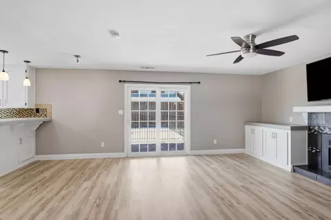 Living - 3621 Coye Oak Dr, Modesto, CA 95355 photo 3 of 4