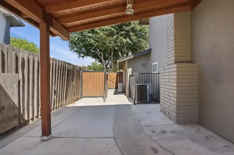 Exterior - 3621 Coye Oak Dr, Modesto, CA 95355 photo 7 of 7