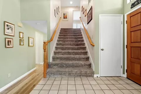 Entry Way - 3417 Keystone Way, Modesto, CA 95354 photo 4 of 5