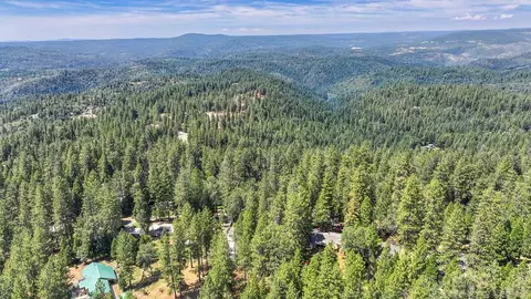 View/Area - 405 Alpine Dr, Colfax, CA 95713 photo 4 of 5