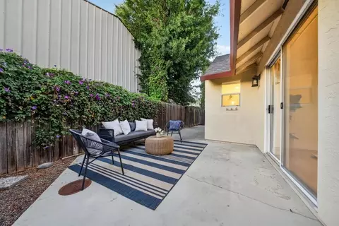 Exterior - 3863 Olivebranch Ln, Carmichael, CA 95608 photo 6 of 6