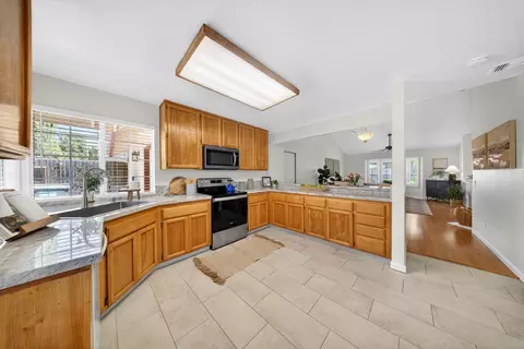 Kitchen - 3863 Olivebranch Ln, Carmichael, CA 95608 photo 3 of 4