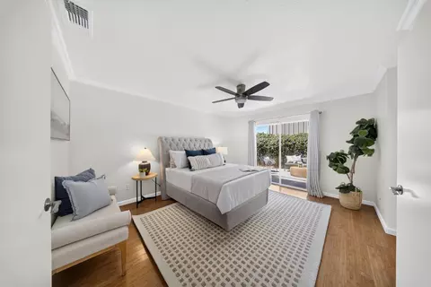 Bedroom - 3863 Olivebranch Ln, Carmichael, CA 95608 photo 5 of 6