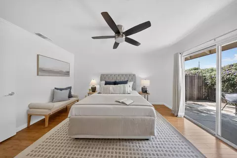 Bedroom - 3863 Olivebranch Ln, Carmichael, CA 95608 photo 3 of 6