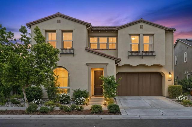 1730 Harvest St, Davis, CA 95616
