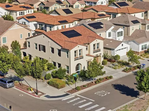 View/Area - 1730 Harvest St, Davis, CA 95616 photo 3 of 21