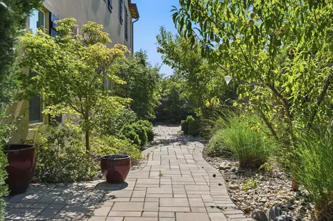 Exterior - 1730 Harvest St, Davis, CA 95616 photo 11 of 12