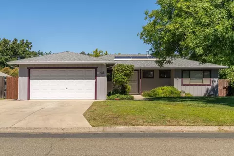 42 Rockridge Ct, Oroville, CA 95966
