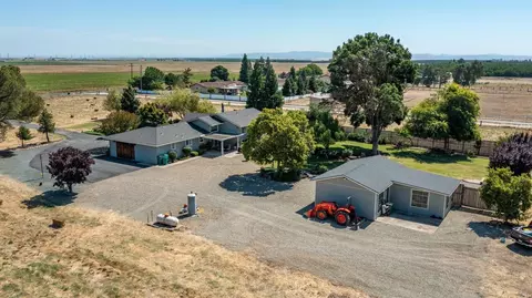 View/Area - 22110 E Milton Rd, Linden, CA 95236 photo 2 of 7