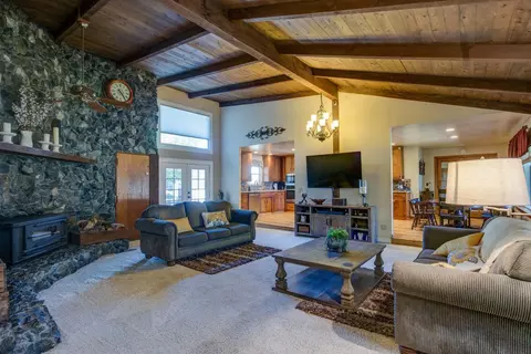 Living - 22110 E Milton Rd, Linden, CA 95236 photo 1 of 6