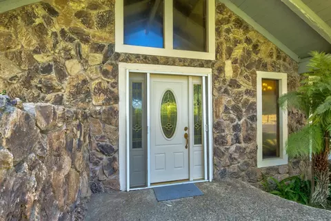 Entry Way - 22110 E Milton Rd, Linden, CA 95236 photo 1 of 2