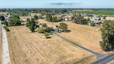 View/Area - 22110 E Milton Rd, Linden, CA 95236 photo 3 of 7