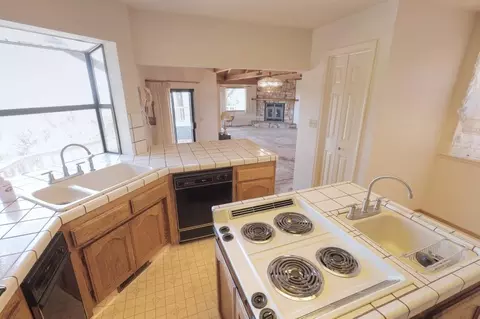 Kitchen - 12825 Mierkey Rd, Pine Grove, CA 95665 photo 6 of 6