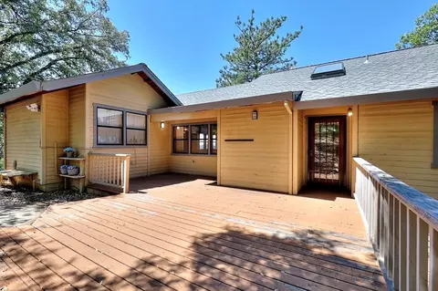 Exterior - 12825 Mierkey Rd, Pine Grove, CA 95665 photo 5 of 26