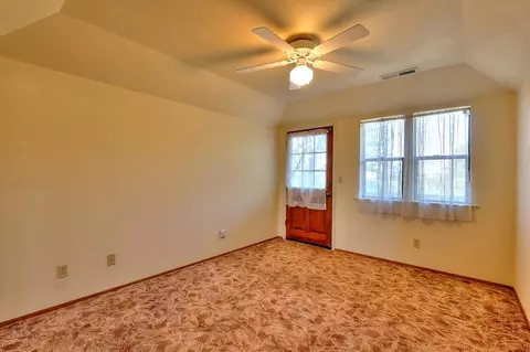 Bedroom - 12825 Mierkey Rd, Pine Grove, CA 95665 photo 3 of 6