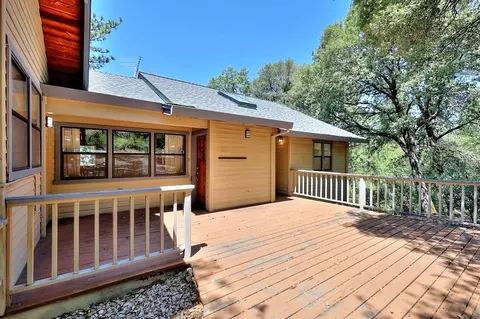 Exterior - 12825 Mierkey Rd, Pine Grove, CA 95665 photo 6 of 26