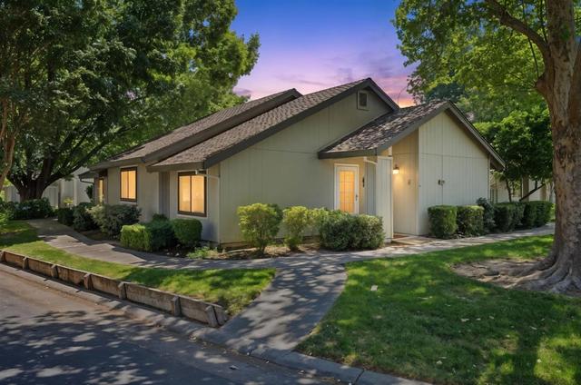 3201 Swallows Nest Dr, Sacramento, CA 95833