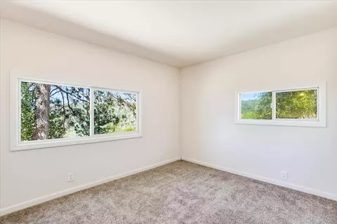 Bedroom - 18368 Harmony Pl, Grass Valley, CA 95949 photo 14 of 20