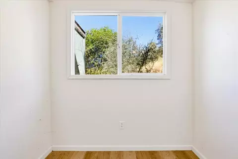 Bedroom - 18368 Harmony Pl, Grass Valley, CA 95949 photo 20 of 20