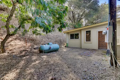 Exterior - 18368 Harmony Pl, Grass Valley, CA 95949 photo 17 of 19