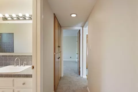 8 N Cambridge Dr, Lodi, CA 95242 photo 28
