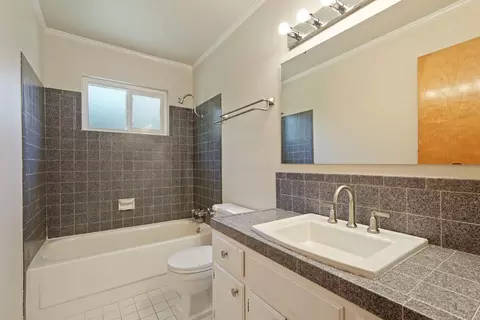 8 N Cambridge Dr, Lodi, CA 95242 photo 25