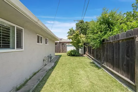 8 N Cambridge Dr, Lodi, CA 95242 photo 33