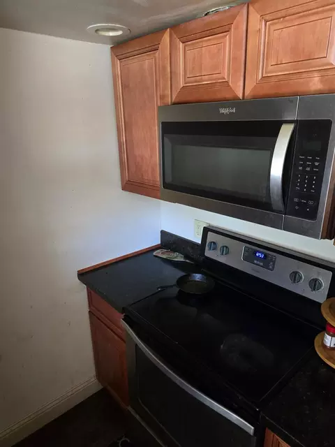203 Severin Ave, Modesto, CA 95354 photo 3