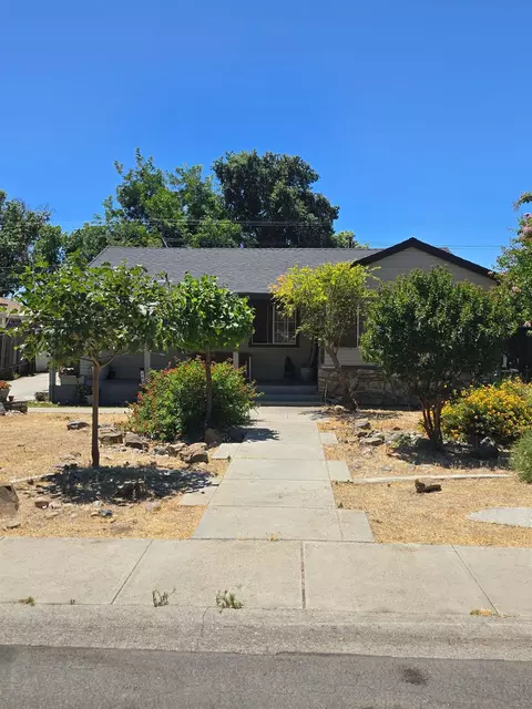 203 Severin Ave, Modesto, CA 95354 photo 9