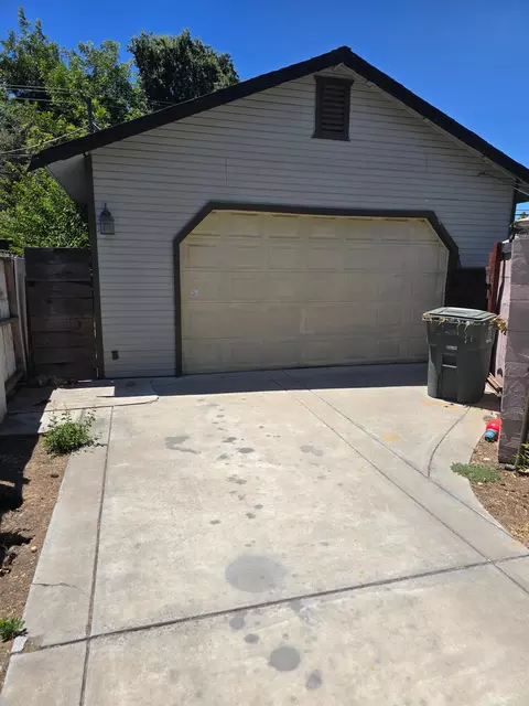 203 Severin Ave, Modesto, CA 95354 photo 12