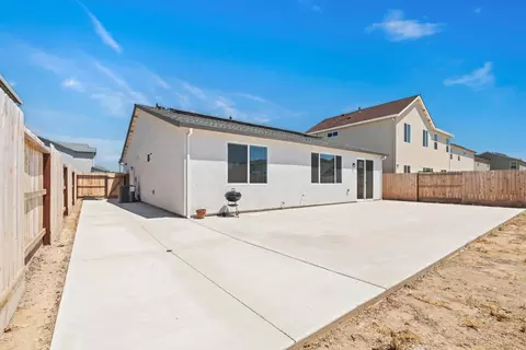 Exterior - 5713 Natalie Way, Keyes, CA 95328 photo 5 of 6