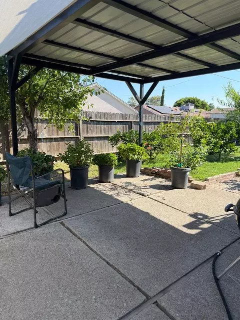 249 Los Felis Ave, Stockton, CA 95210
