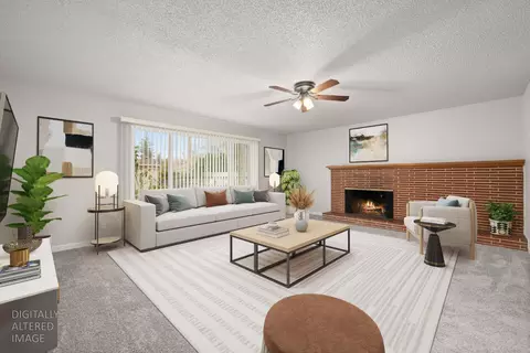 Living - 4907 Crestview Dr, Carmichael, CA 95608 photo 1 of 6