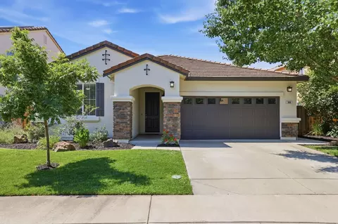 986 Ashford Ln, Lincoln, CA 95648