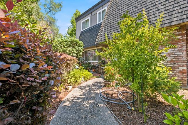 7518 Fairway Two Ave, Fair Oaks, CA 95628