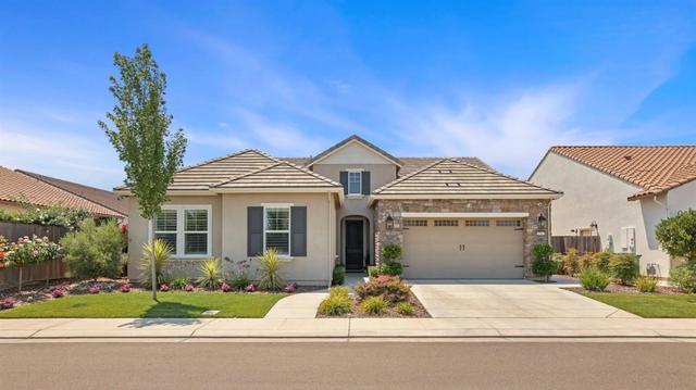 1547 Van Ruiten Dr, Lodi, CA 95242