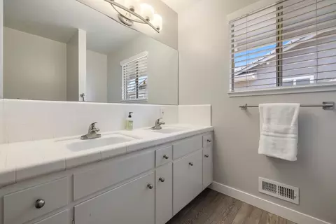 710 Leveland Ln, Modesto, CA 95350 photo 34