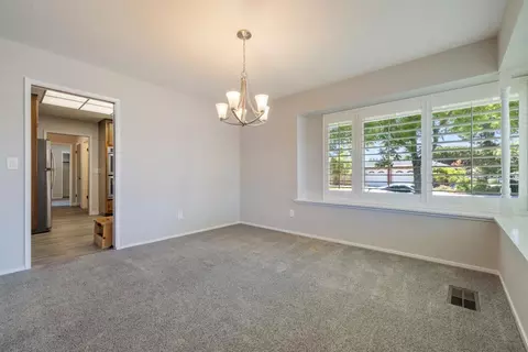 710 Leveland Ln, Modesto, CA 95350 photo 10
