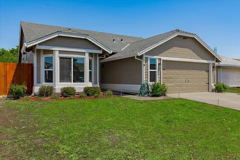9 Graff Rig Ct, Sacramento, CA 95838