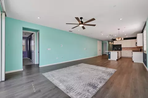 Living - 873 I St, Galt, CA 95632 photo 4 of 5