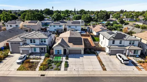 View/Area - 873 I St, Galt, CA 95632 photo 1 of 3