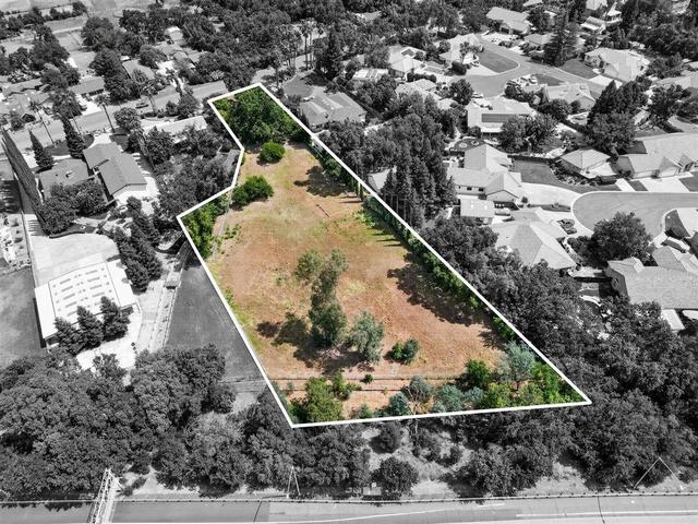 4100 Orange Grove Dr, Sacramento, CA 95841